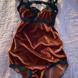 Solstice body suit xs